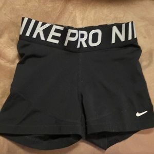 Nike pro size small